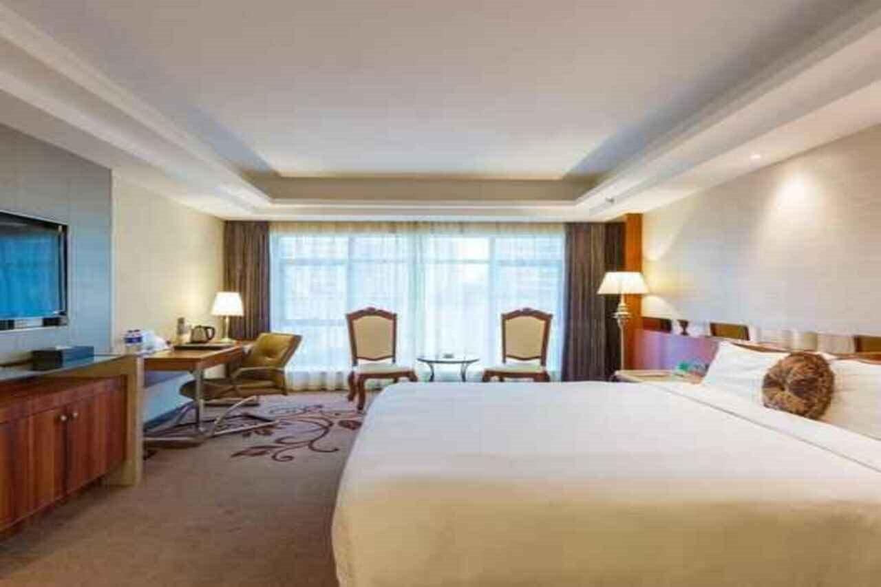 Asian Star Hotel Zhuhai Extérieur photo