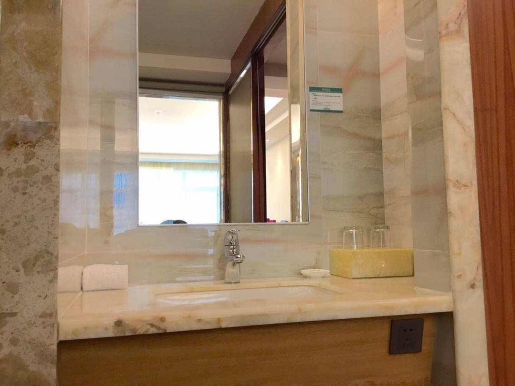 Asian Star Hotel Zhuhai Extérieur photo