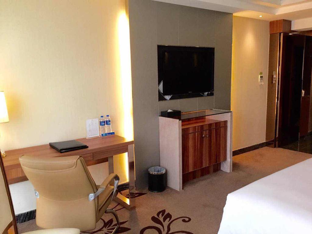 Asian Star Hotel Zhuhai Extérieur photo