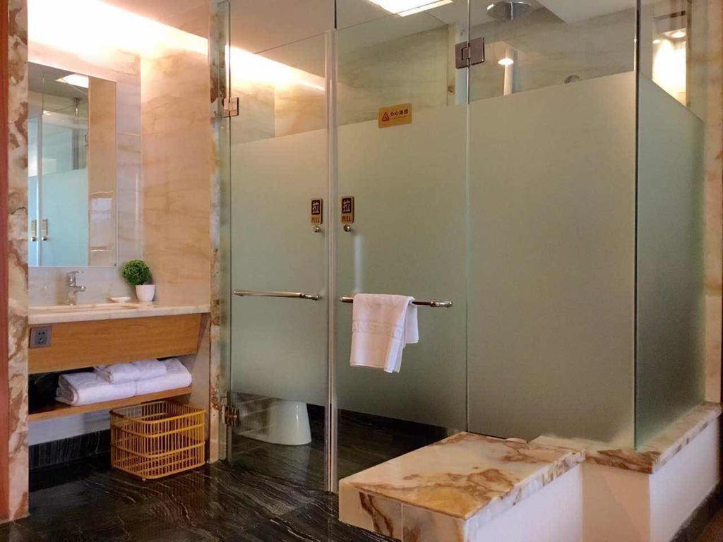 Asian Star Hotel Zhuhai Extérieur photo