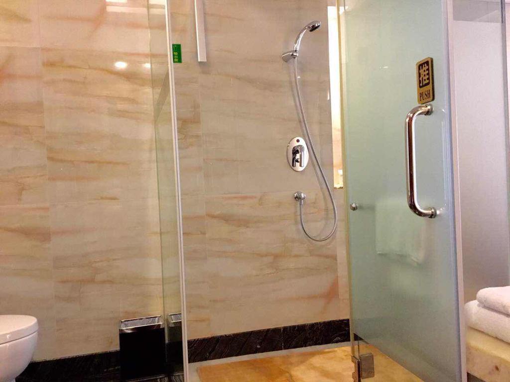 Asian Star Hotel Zhuhai Extérieur photo